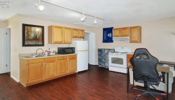 411 4th Street, Port Clinton, 43452, 3 Bedroom Bedrooms, ,2 BathroomBathrooms,Residential,For Sale,4th,20263688