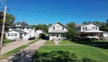 411 4th Street, Port Clinton, 43452, 3 Bedroom Bedrooms, ,2 BathroomBathrooms,Residential,For Sale,4th,20263688