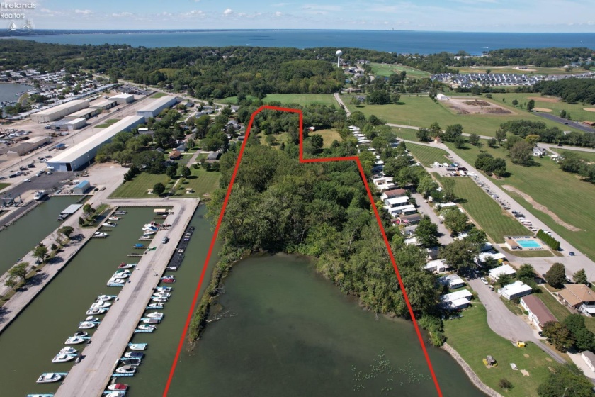 2121 Catawba Road, Port Clinton, 43452, 1 Bedroom Bedrooms, ,1 BathroomBathrooms,Residential,For Sale,Catawba,20263822