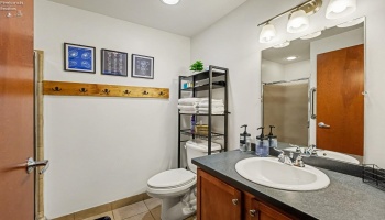401 Shoreline Drive, Sandusky, 44870, 2 Bedroom Bedrooms, ,2 BathroomBathrooms,Residential,For Sale,Shoreline,20263800