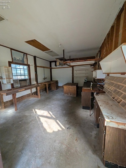 7814 Patten Tract, Sandusky, 44870, ,4 BathroomBathrooms,Residential,For Sale,Patten Tract,20263850