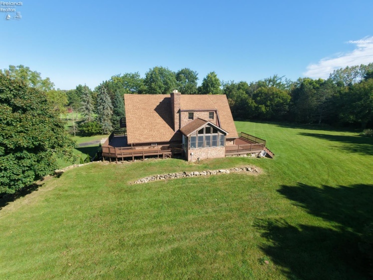7814 Patten Tract, Sandusky, 44870, ,4 BathroomBathrooms,Residential,For Sale,Patten Tract,20263850