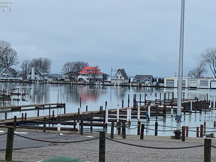 8175 North Shore Boulevard, Marblehead, 43440, 2 Bedroom Bedrooms, ,1 BathroomBathrooms,Residential,For Sale,North Shore,20263848