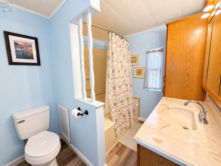 8175 North Shore Boulevard, Marblehead, 43440, 2 Bedroom Bedrooms, ,1 BathroomBathrooms,Residential,For Sale,North Shore,20263848