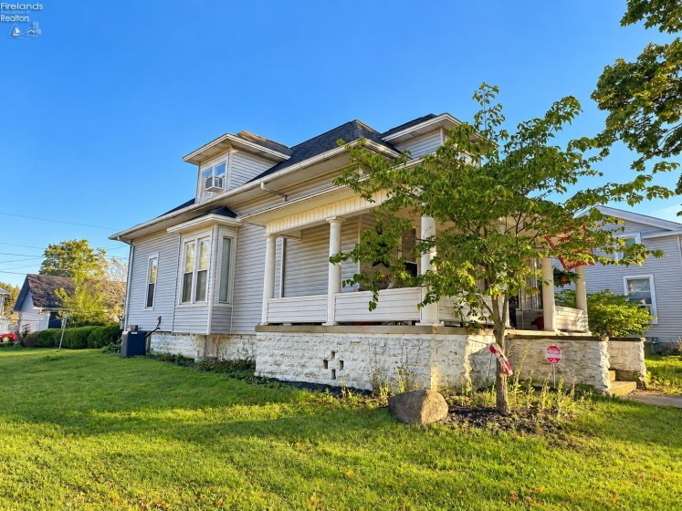 129 Sandusky Street, Tiffin, 44883, 3 Bedroom Bedrooms, ,1 BathroomBathrooms,Residential,For Sale,Sandusky,20263867