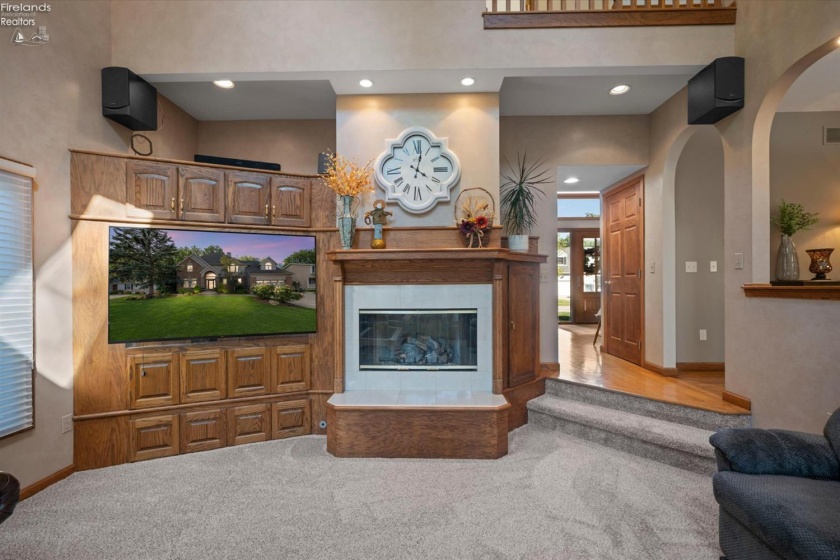 908 Glendale Drive, Port Clinton, 43452, 4 Bedroom Bedrooms, ,3 BathroomBathrooms,Residential,For Sale,Glendale,20263864