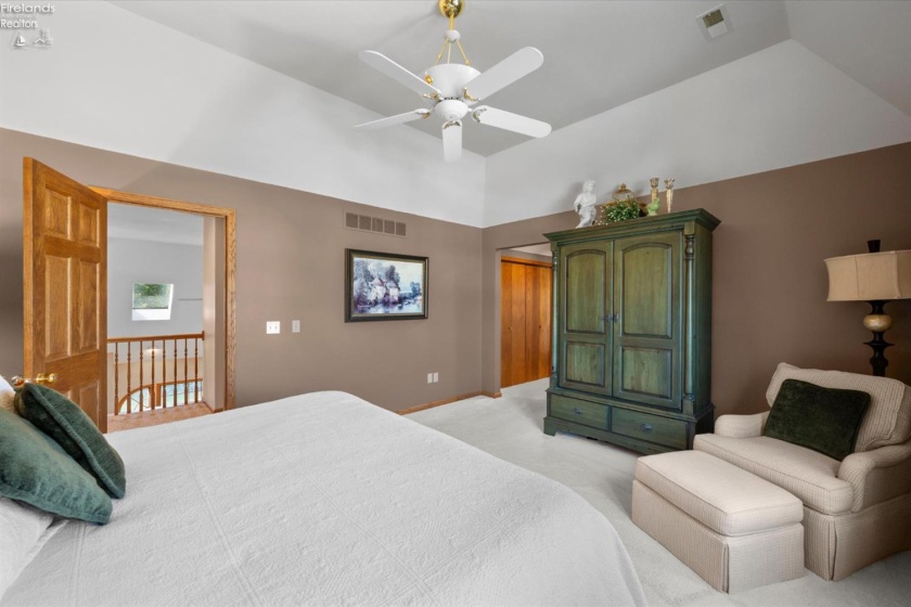908 Glendale Drive, Port Clinton, 43452, 4 Bedroom Bedrooms, ,3 BathroomBathrooms,Residential,For Sale,Glendale,20263864
