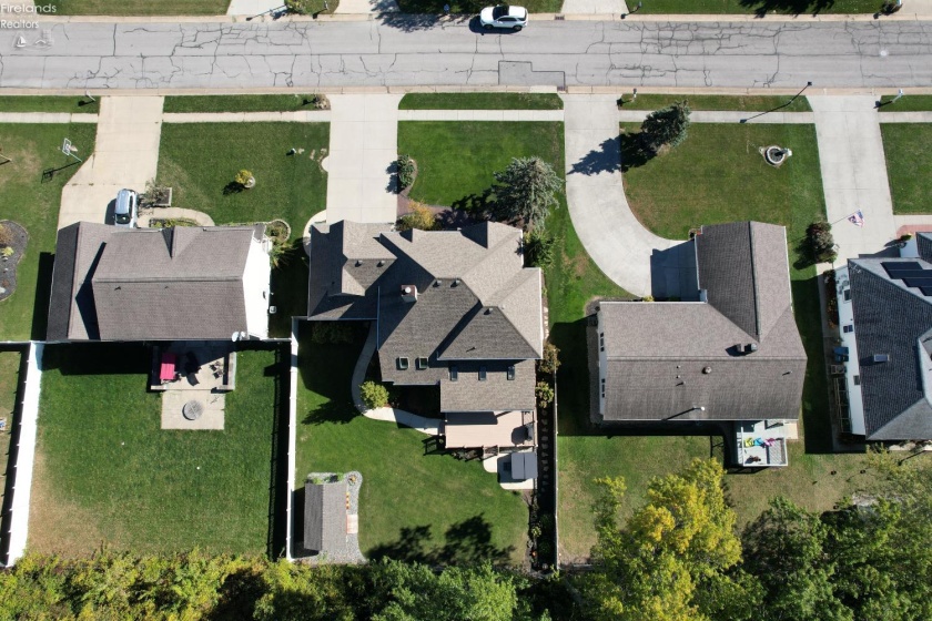 908 Glendale Drive, Port Clinton, 43452, 4 Bedroom Bedrooms, ,3 BathroomBathrooms,Residential,For Sale,Glendale,20263864
