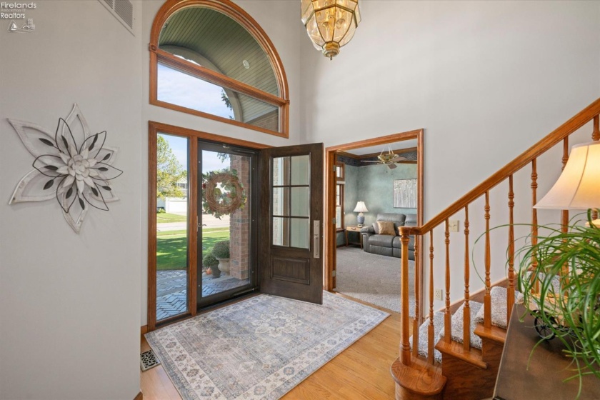 908 Glendale Drive, Port Clinton, 43452, 4 Bedroom Bedrooms, ,3 BathroomBathrooms,Residential,For Sale,Glendale,20263864