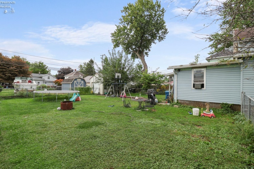435 4th Street, Fremont, 43420, 3 Bedroom Bedrooms, ,1 BathroomBathrooms,Residential,For Sale,4th,20263872
