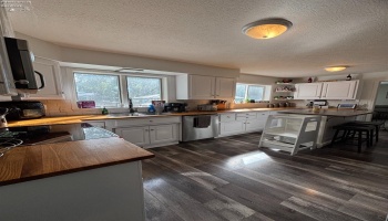 140 Norwood Avenue, Norwalk, 44857, 4 Bedroom Bedrooms, ,3 BathroomBathrooms,Residential,For Sale,Norwood,20263835 140 Norwood Avenue, Norwalk, 44857, 4 Bedroom Bedrooms, ,3 BathroomBathrooms,Residential,For Sale,Norwood,20263835