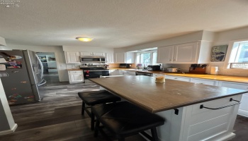 140 Norwood Avenue, Norwalk, 44857, 4 Bedroom Bedrooms, ,3 BathroomBathrooms,Residential,For Sale,Norwood,20263835 140 Norwood Avenue, Norwalk, 44857, 4 Bedroom Bedrooms, ,3 BathroomBathrooms,Residential,For Sale,Norwood,20263835