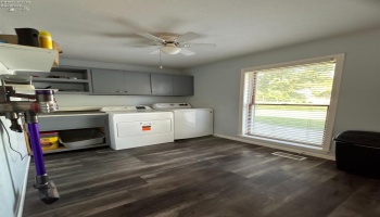 140 Norwood Avenue, Norwalk, 44857, 4 Bedroom Bedrooms, ,3 BathroomBathrooms,Residential,For Sale,Norwood,20263835 140 Norwood Avenue, Norwalk, 44857, 4 Bedroom Bedrooms, ,3 BathroomBathrooms,Residential,For Sale,Norwood,20263835