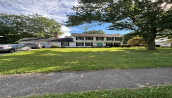 140 Norwood Avenue, Norwalk, 44857, 4 Bedroom Bedrooms, ,3 BathroomBathrooms,Residential,For Sale,Norwood,20263835 140 Norwood Avenue, Norwalk, 44857, 4 Bedroom Bedrooms, ,3 BathroomBathrooms,Residential,For Sale,Norwood,20263835