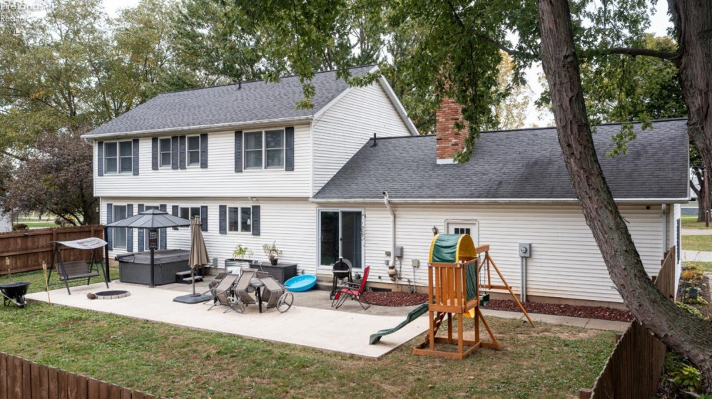 140 Norwood Avenue, Norwalk, 44857, 4 Bedroom Bedrooms, ,3 BathroomBathrooms,Residential,For Sale,Norwood,20263835
