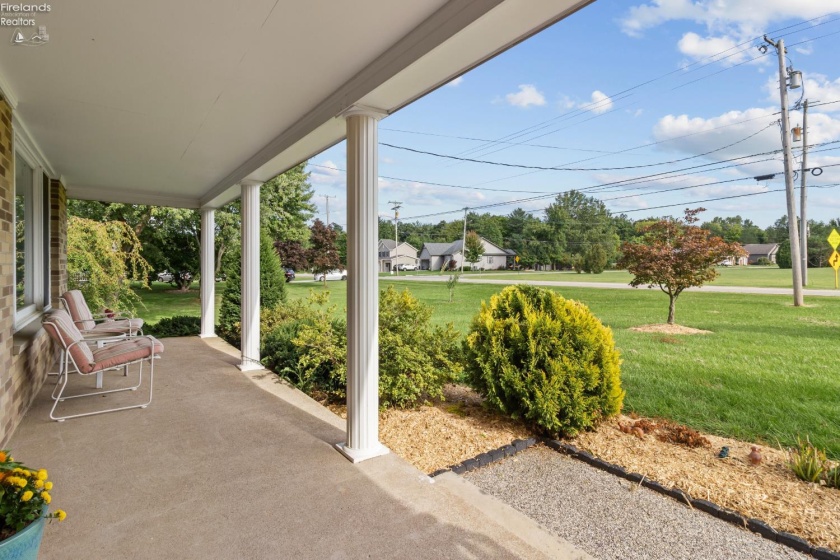 47568 Middle Ridge Road, Amherst, 44001, 4 Bedroom Bedrooms, ,3 BathroomBathrooms,Residential,For Sale,Middle Ridge,20263874