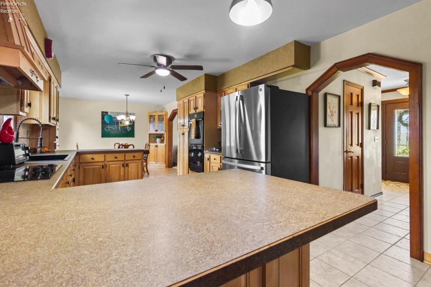 47568 Middle Ridge Road, Amherst, 44001, 4 Bedroom Bedrooms, ,3 BathroomBathrooms,Residential,For Sale,Middle Ridge,20263874