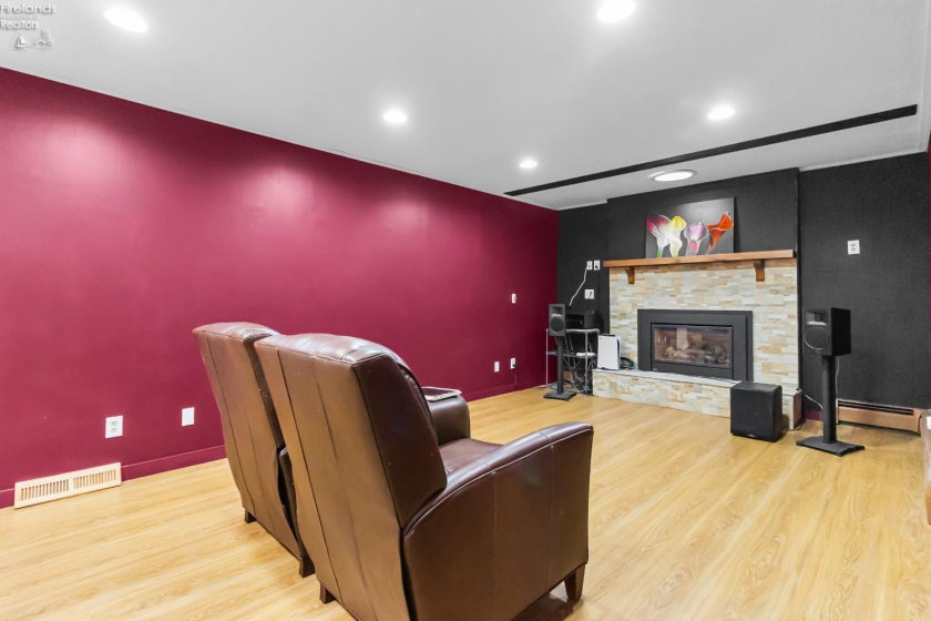 47568 Middle Ridge Road, Amherst, 44001, 4 Bedroom Bedrooms, ,3 BathroomBathrooms,Residential,For Sale,Middle Ridge,20263874