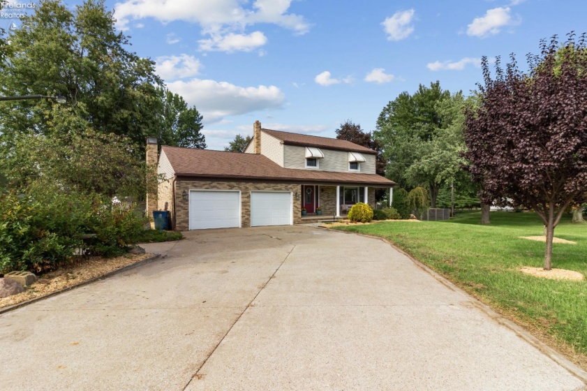47568 Middle Ridge Road, Amherst, 44001, 4 Bedroom Bedrooms, ,3 BathroomBathrooms,Residential,For Sale,Middle Ridge,20263874