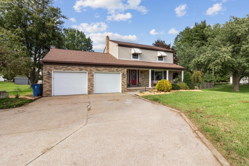 47568 Middle Ridge Road, Amherst, 44001, 4 Bedroom Bedrooms, ,3 BathroomBathrooms,Residential,For Sale,Middle Ridge,20263874