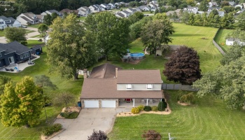 47568 Middle Ridge Road, Amherst, 44001, 4 Bedroom Bedrooms, ,3 BathroomBathrooms,Residential,For Sale,Middle Ridge,20263874