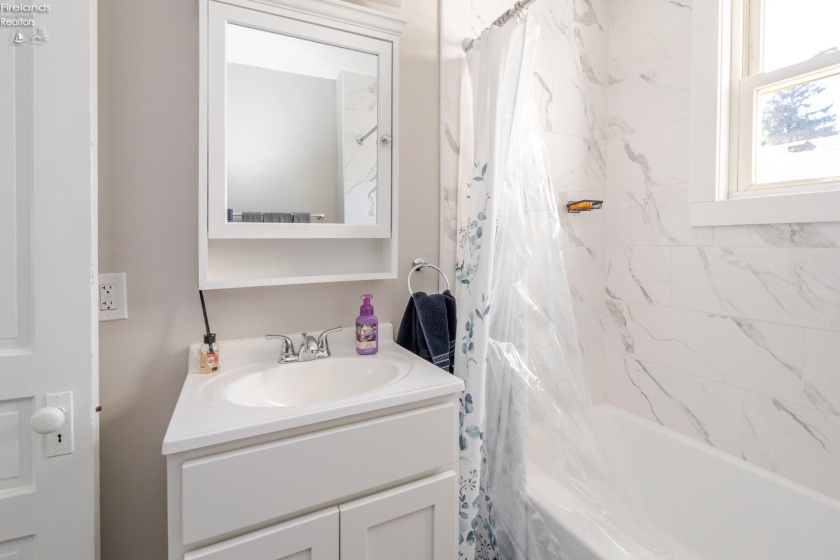 115 Union Street, Bellevue, 44811, 3 Bedroom Bedrooms, ,2 BathroomBathrooms,Residential,For Sale,Union,20263883