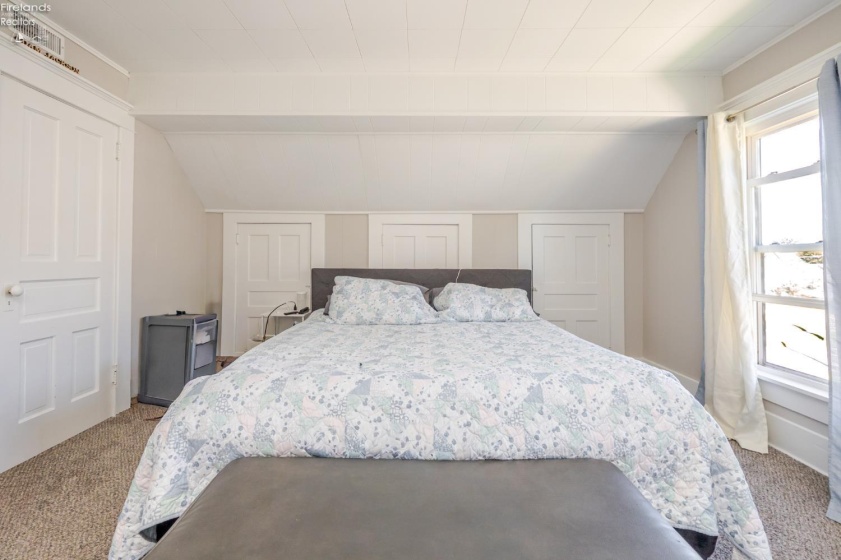 115 Union Street, Bellevue, 44811, 3 Bedroom Bedrooms, ,2 BathroomBathrooms,Residential,For Sale,Union,20263883