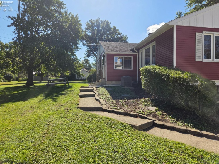 44 Riverlea, Tiffin, 44883, 3 Bedroom Bedrooms, ,2 BathroomBathrooms,Residential,For Sale,Riverlea,20263884