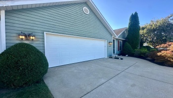 2600 Highland Drive, Sandusky, 44870, 3 Bedroom Bedrooms, ,2 BathroomBathrooms,Residential,For Sale,Highland Drive,20263697 2600 Highland Drive, Sandusky, 44870, 3 Bedroom Bedrooms, ,2 BathroomBathrooms,Residential,For Sale,Highland Drive,20263697