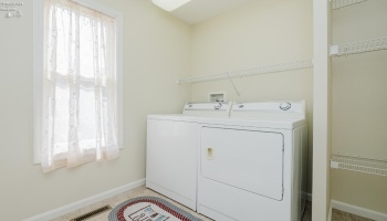 2600 Highland Drive, Sandusky, 44870, 3 Bedroom Bedrooms, ,2 BathroomBathrooms,Residential,For Sale,Highland Drive,20263697 2600 Highland Drive, Sandusky, 44870, 3 Bedroom Bedrooms, ,2 BathroomBathrooms,Residential,For Sale,Highland Drive,20263697