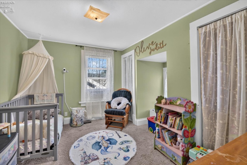 328 6th Street, Port Clinton, 43452, 4 Bedroom Bedrooms, ,2 BathroomBathrooms,Residential,For Sale,6th,20263814