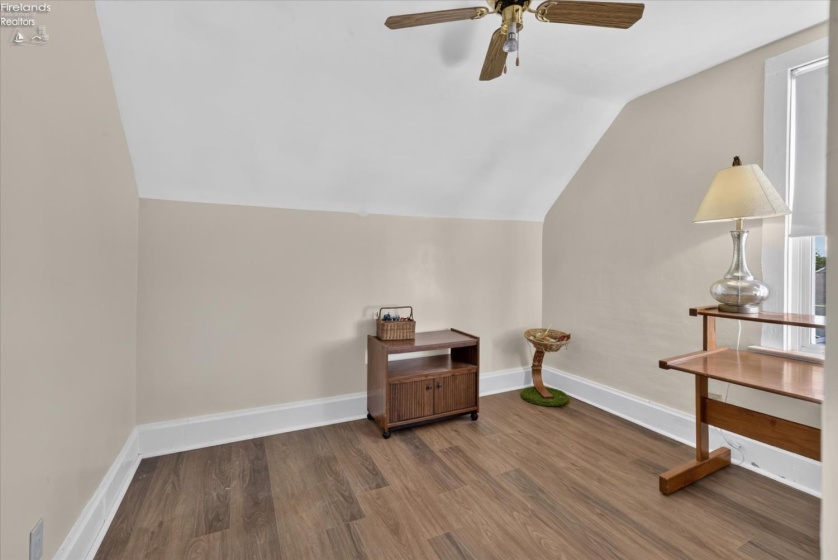 328 6th Street, Port Clinton, 43452, 4 Bedroom Bedrooms, ,2 BathroomBathrooms,Residential,For Sale,6th,20263814