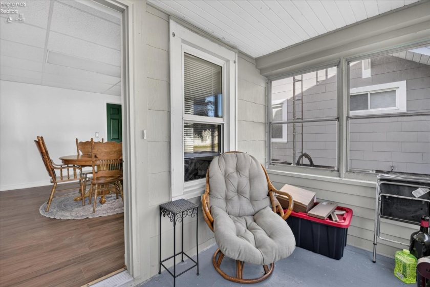 328 6th Street, Port Clinton, 43452, 4 Bedroom Bedrooms, ,2 BathroomBathrooms,Residential,For Sale,6th,20263814