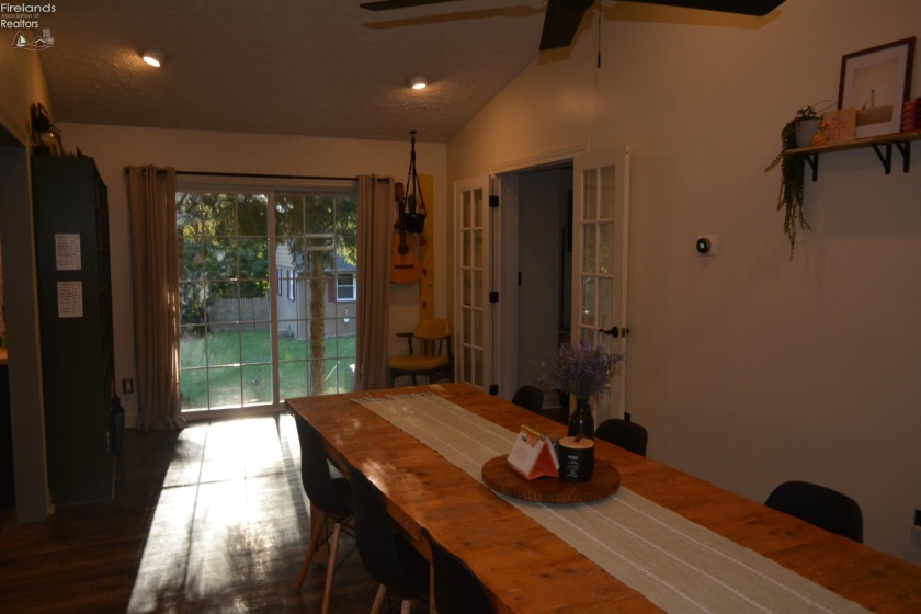 15 Jackson Street, Norwalk, 44857, 3 Bedroom Bedrooms, ,2 BathroomBathrooms,Residential,For Sale,Jackson,20263827