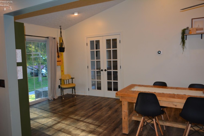15 Jackson Street, Norwalk, 44857, 3 Bedroom Bedrooms, ,2 BathroomBathrooms,Residential,For Sale,Jackson,20263827
