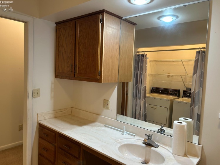 47 Vinewood Avenue, Norwalk, 44857, 3 Bedroom Bedrooms, ,1 BathroomBathrooms,Residential,For Sale,Vinewood,20263831
