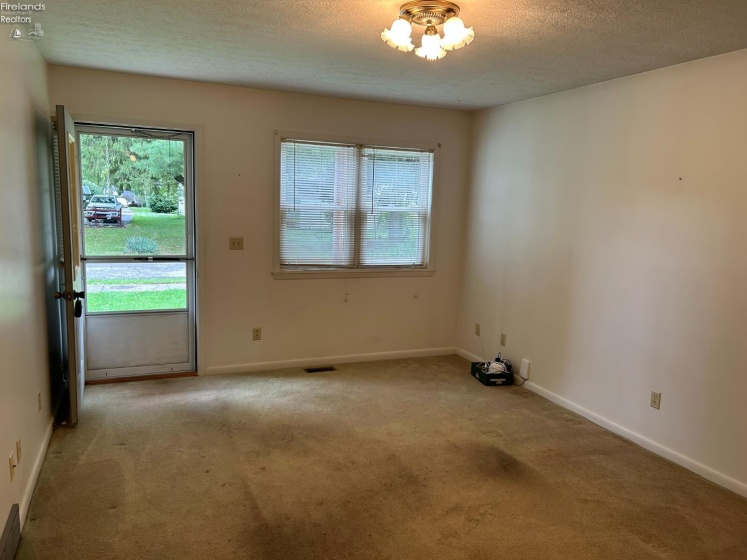 47 Vinewood Avenue, Norwalk, 44857, 3 Bedroom Bedrooms, ,1 BathroomBathrooms,Residential,For Sale,Vinewood,20263831