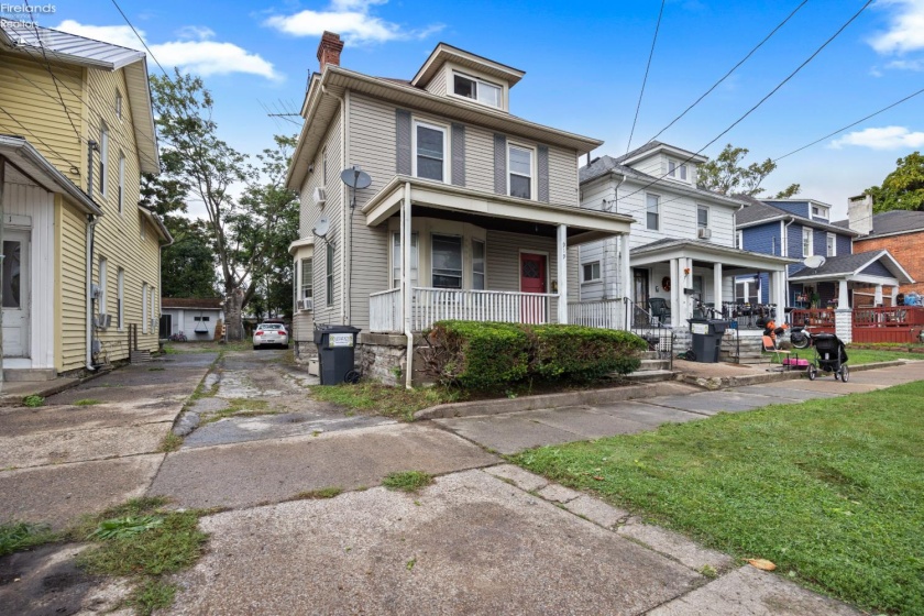 919 Adams Street, Sandusky, 44870, ,Multiple Units,For Sale,Adams,20263930