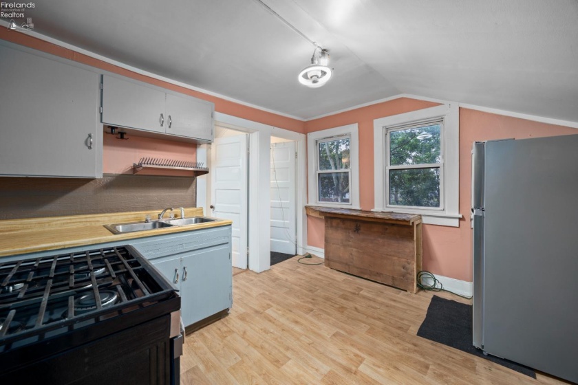 919 Adams Street, Sandusky, 44870, ,Multiple Units,For Sale,Adams,20263930