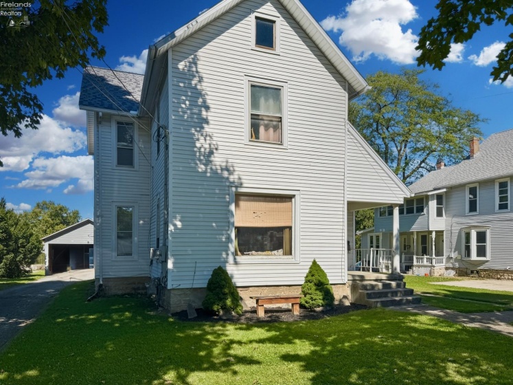 206 Kilbourne Street, Bellevue, 44811, ,Multiple Units,For Sale,Kilbourne,20263935