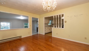 308 Pennsylvania Avenue, Sandusky, 44870, ,2 BathroomBathrooms,Residential,For Sale,Pennsylvania,20263888