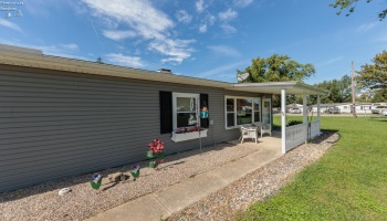 12182 Eaton Blvd., Grafton, 44044, 2 Bedroom Bedrooms, ,1 BathroomBathrooms,Residential,For Sale,Eaton Blvd.,20263885