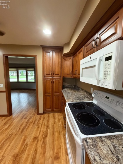 68 Pearl Drive, Shelby, 44875, 3 Bedroom Bedrooms, ,2 BathroomBathrooms,Residential,For Sale,Pearl,20263934