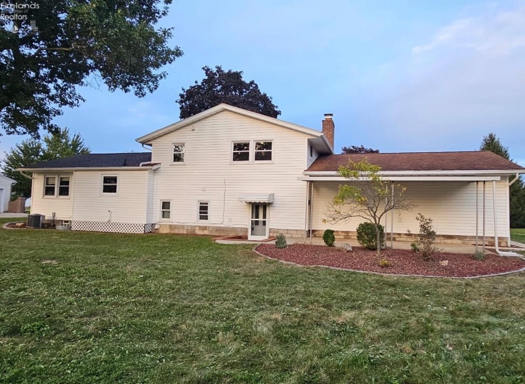 68 Pearl Drive, Shelby, 44875, 3 Bedroom Bedrooms, ,2 BathroomBathrooms,Residential,For Sale,Pearl,20263934