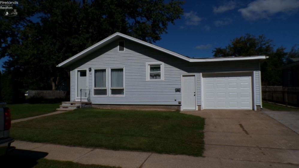 10 Jackson Street, Norwalk, 44857, 3 Bedroom Bedrooms, ,2 BathroomBathrooms,Residential,For Sale,Jackson,20263873