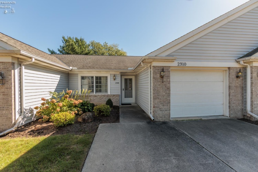 2310 Westwind Drive, Sandusky, 44870, 2 Bedroom Bedrooms, ,2 BathroomBathrooms,Residential,For Sale,Westwind,20263936