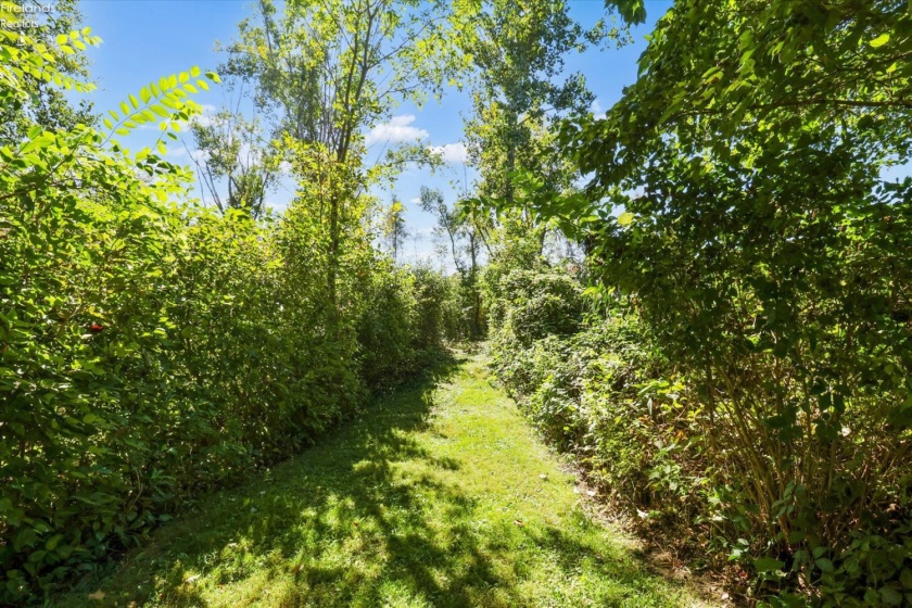 144 WIlcox Road, Port Clinton, 43452, 3 Bedroom Bedrooms, ,2 BathroomBathrooms,Residential,For Sale,WIlcox,20263889