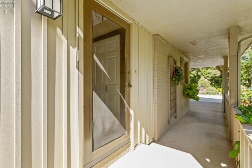 144 WIlcox Road, Port Clinton, 43452, 3 Bedroom Bedrooms, ,2 BathroomBathrooms,Residential,For Sale,WIlcox,20263889