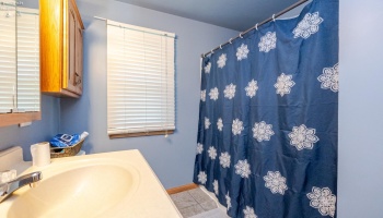 1327 Fleetwood Drive, Fremont, 43420, 3 Bedroom Bedrooms, ,1 BathroomBathrooms,Residential,For Sale,Fleetwood,20263738