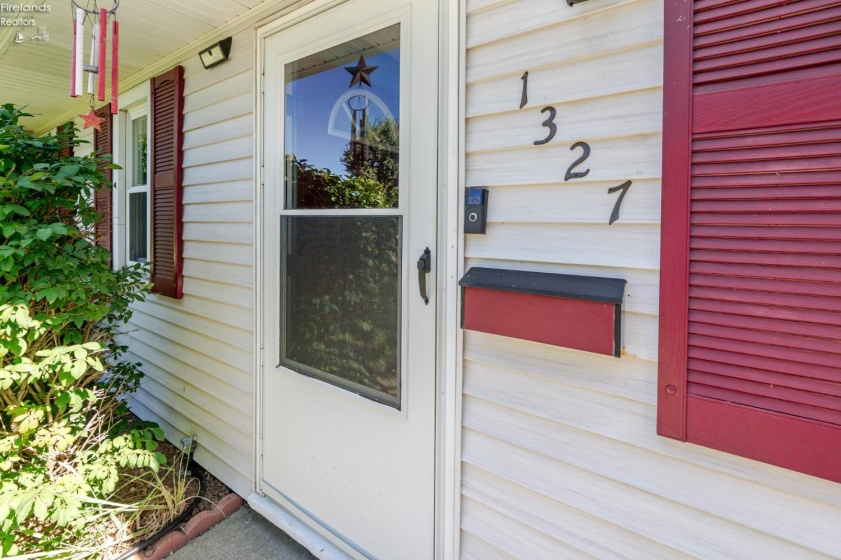 1327 Fleetwood Drive, Fremont, 43420, 3 Bedroom Bedrooms, ,1 BathroomBathrooms,Residential,For Sale,Fleetwood,20263738